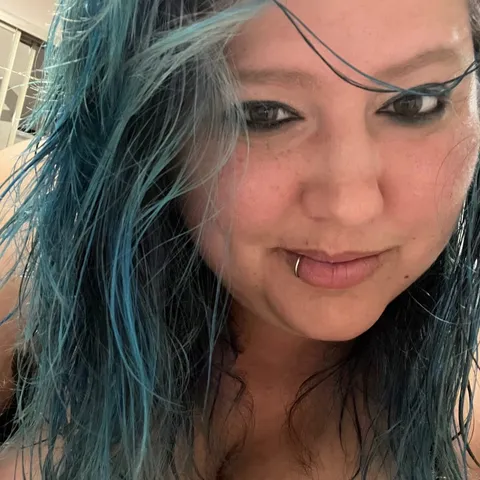 @TittyTarot
