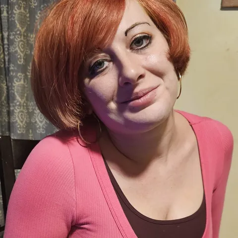 @Velvet_Vixxen