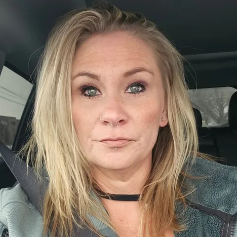 @VivaciousBabe26