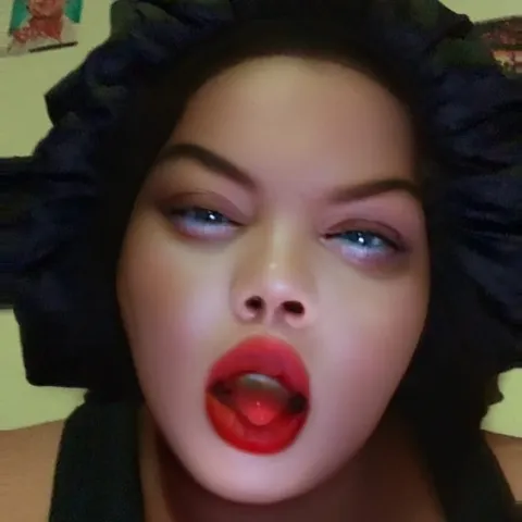 @WET_HUSTLE